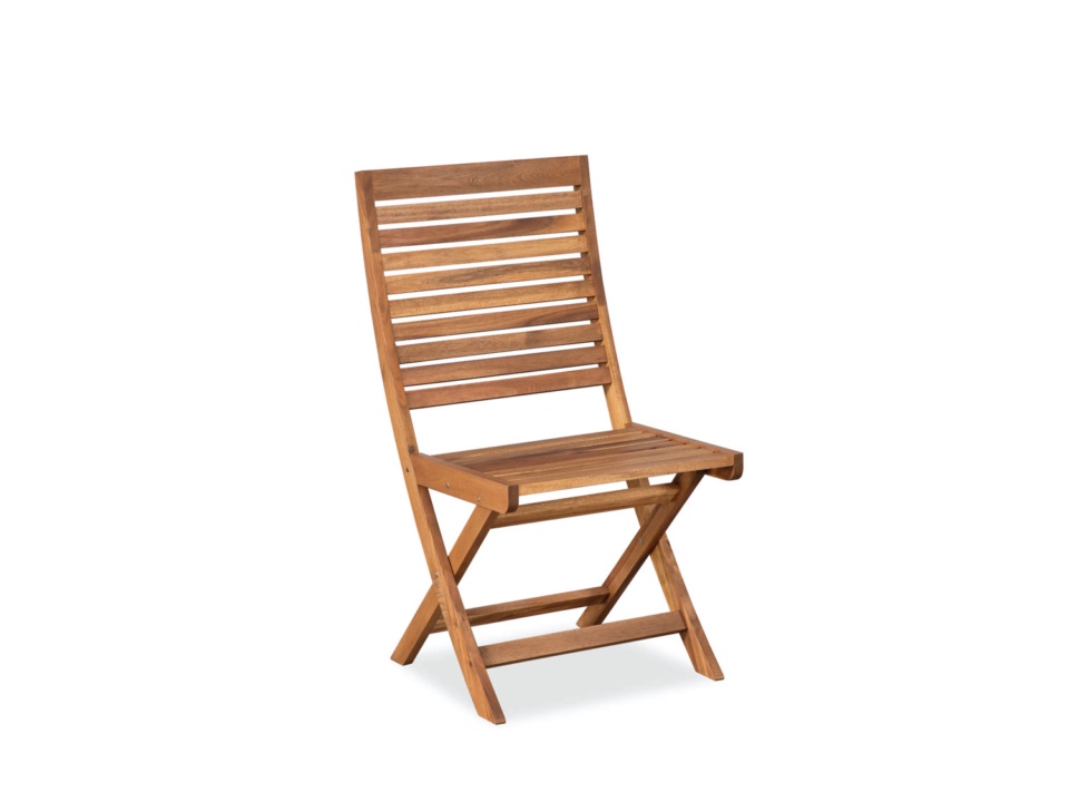 Honey-brown folding wooden chair with horizontal slats, three-quarter view, white background